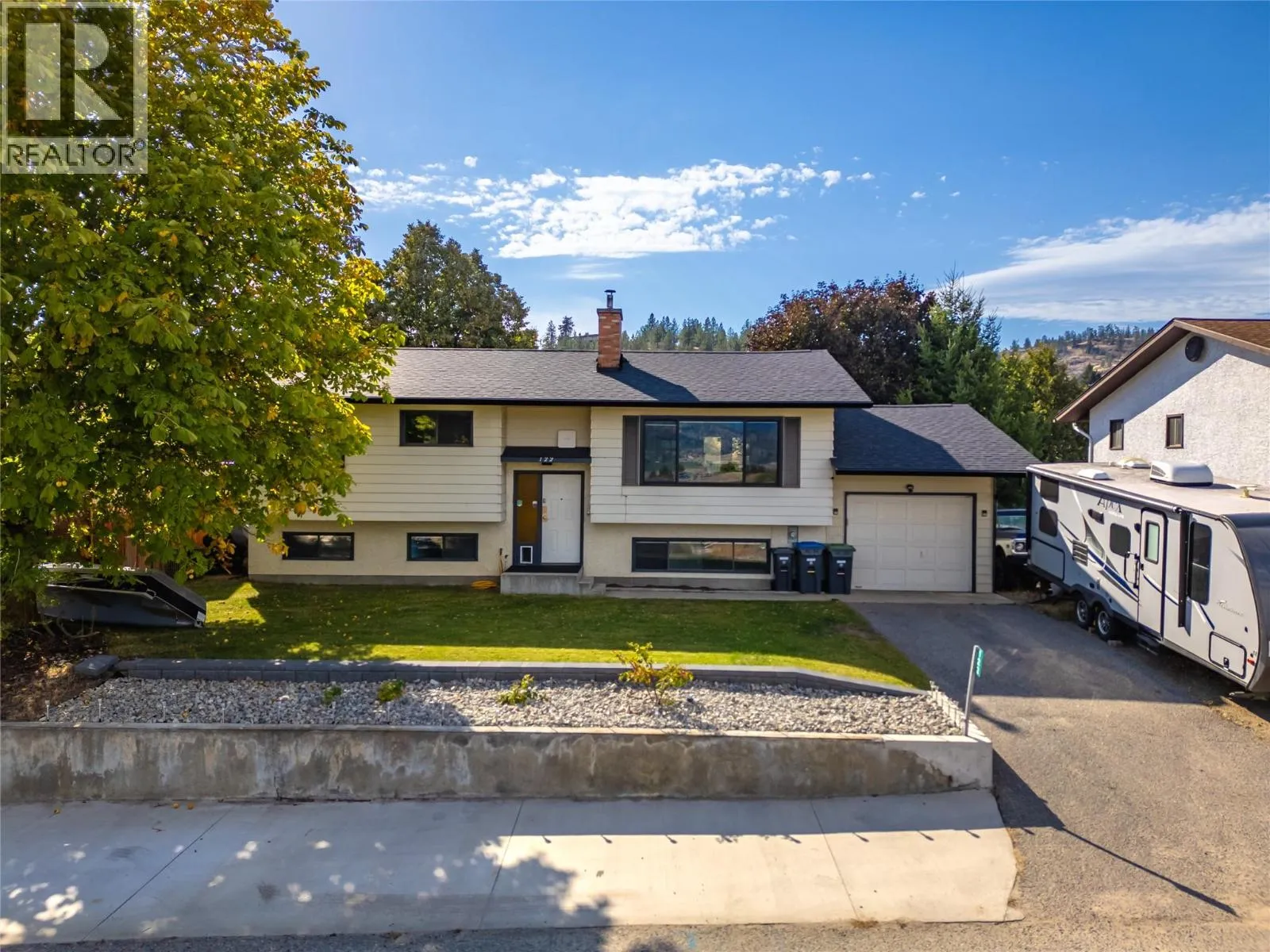 House for rent: 122 Arlayne Road, Kaleden, British Columbia V0H 1K0