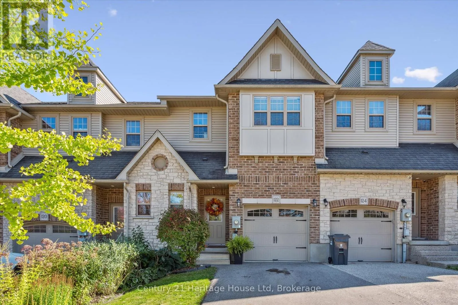 Row / Townhouse for rent: 122 Creighton Avenue, Guelph, Ontario N1E 0H8