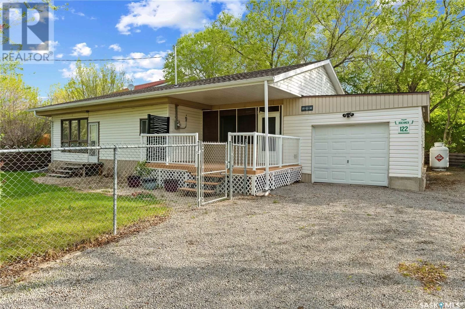 House for rent: 122 Lakeshore Drive, Kannata Valley, Saskatchewan S0G 4L0