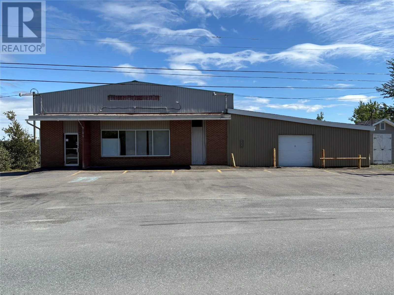 Retail for rent: 122 Main Street, Clarke's Head, Newfoundland & Labrador A0G 2H0