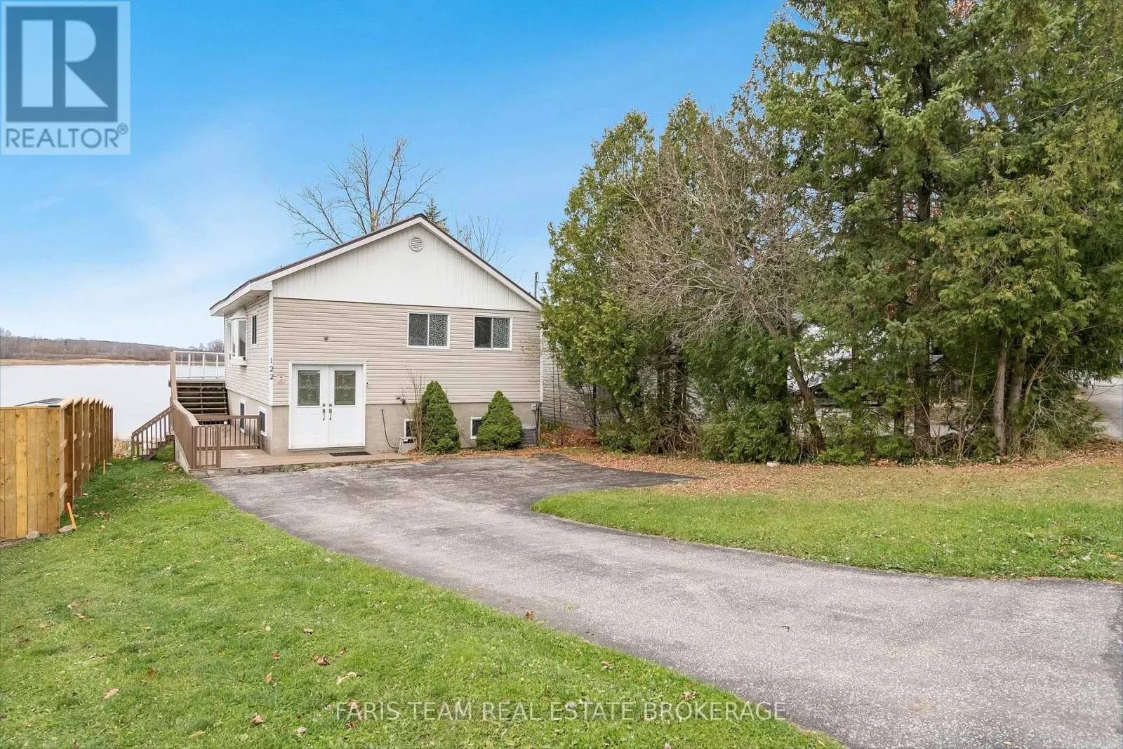 House for rent: 122 Mitchells Beach Road, Tay, Ontario L0K 2A0