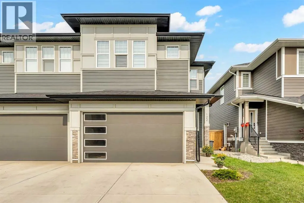 Duplex for rent: 122 South Shore Court, Chestermere, Alberta T1X 2S2