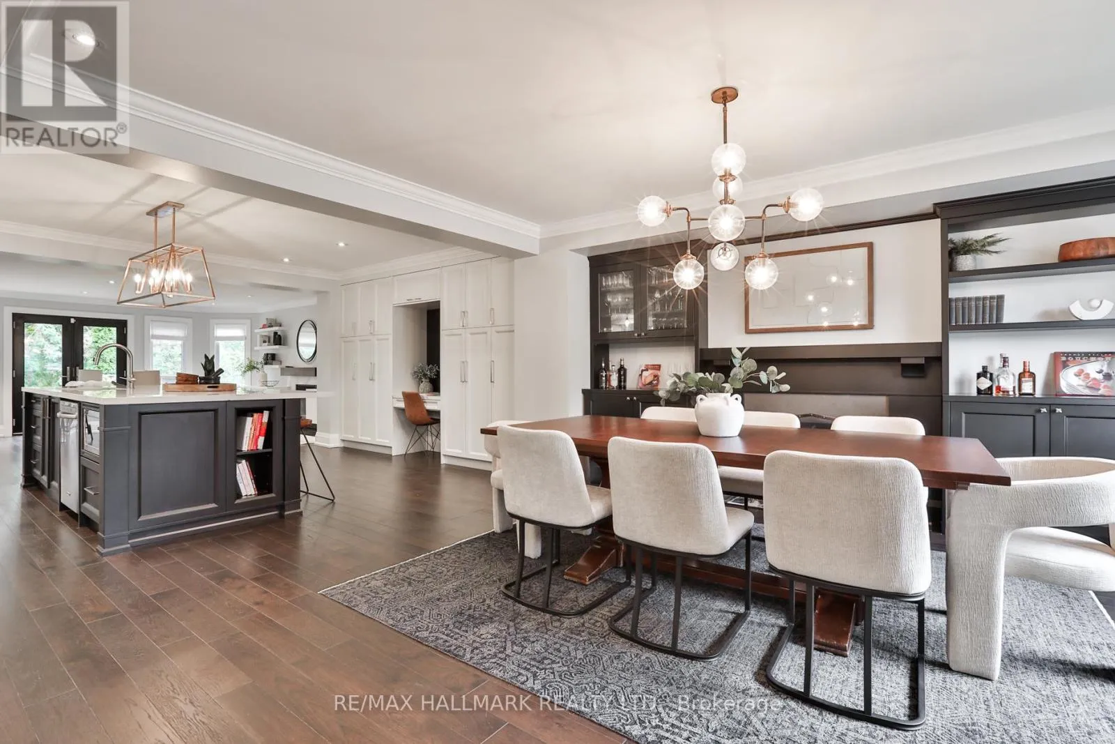 House for rent: 122 Wilson Avenue, Toronto, Ontario M5M 3A1