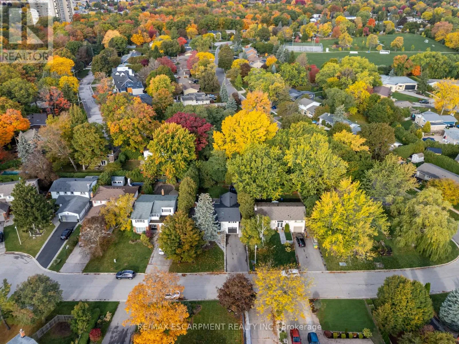 House for rent: 1220 Lambeth Road, Oakville, Ontario L6H 2C8