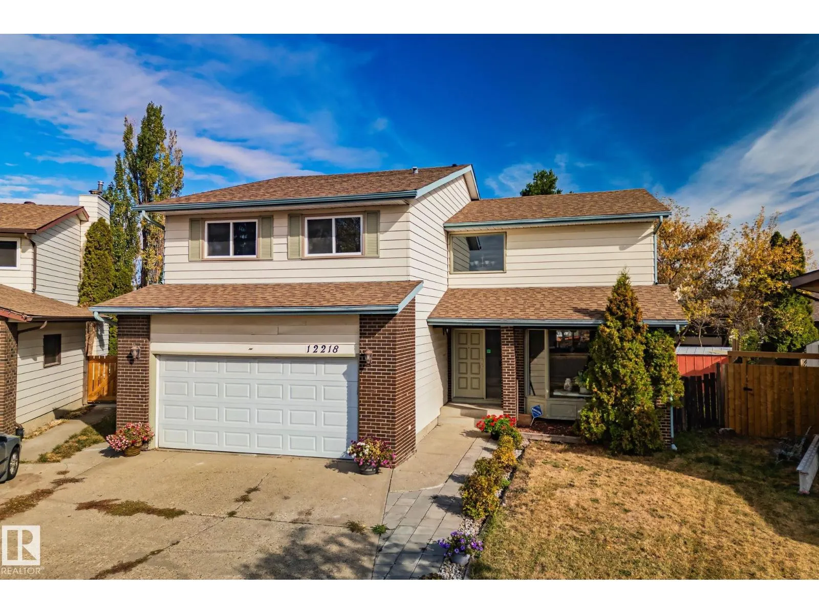 House for rent: 12218 143 Av Nw, Edmonton, Alberta T5X 3R7