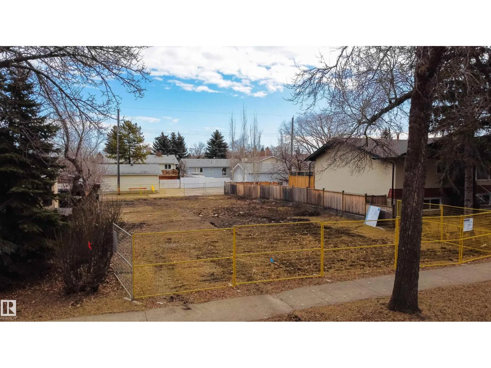 No Building for rent: 12219 45 St Nw, Edmonton, Alberta T5W 2V2