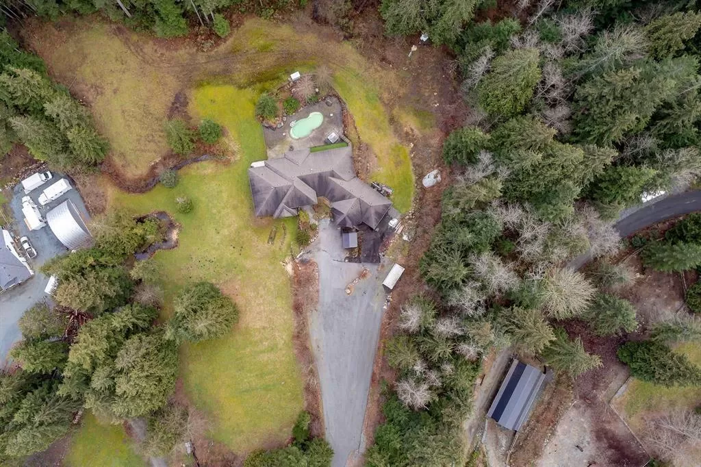 House for rent: 12236 Powell Street, Mission, British Columbia V4S 1C1