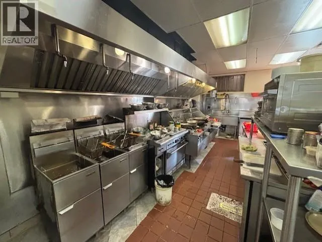 1224 Davie Street, Vancouver, British Columbia V6E 1N3