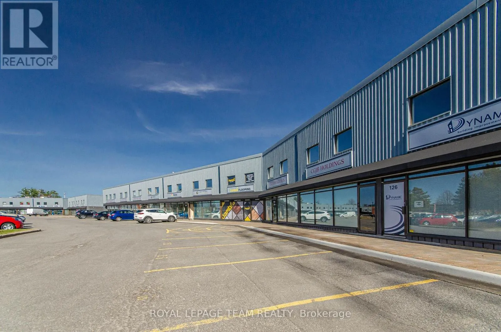 123 - 15 Capella Court, Ottawa, Ontario K2E 7X1