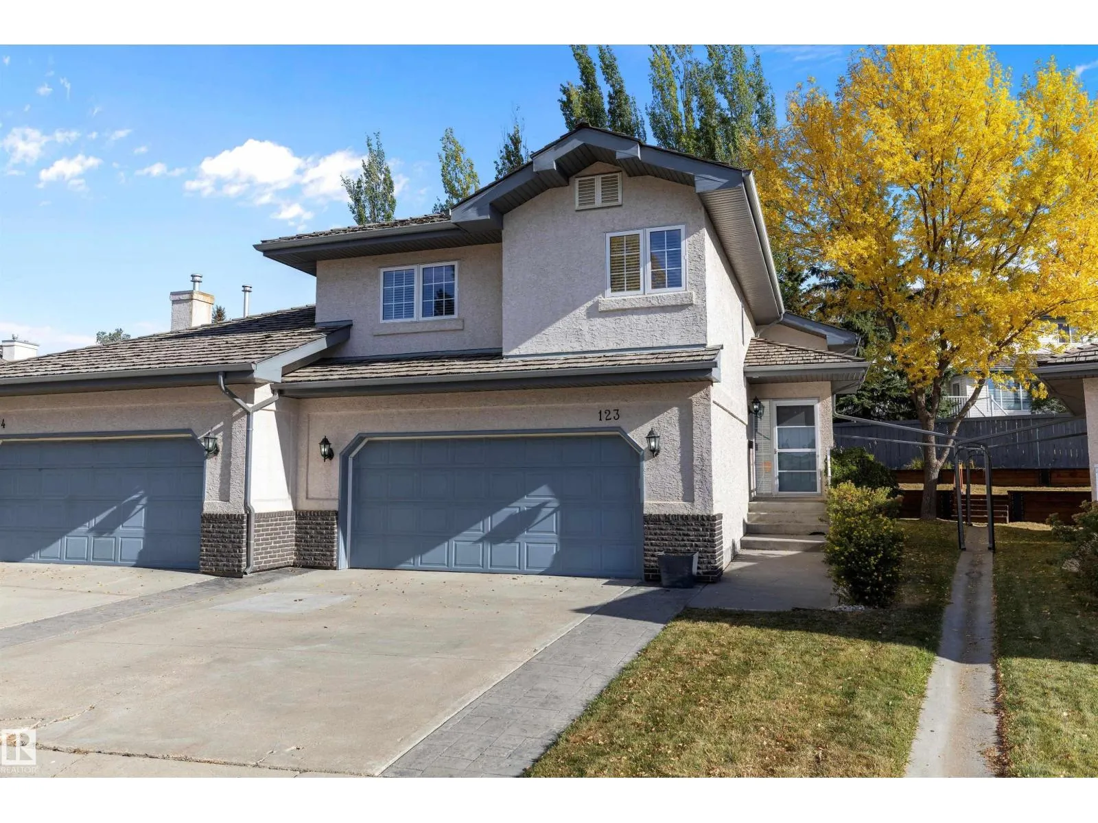 Duplex for rent: #123 215 Blackburn Dr Sw, Edmonton, Alberta T6W 1B9