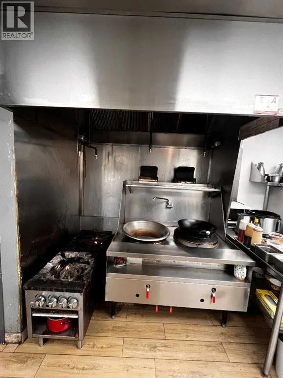 123 Any Street, Calgary, Alberta T2P 0A9