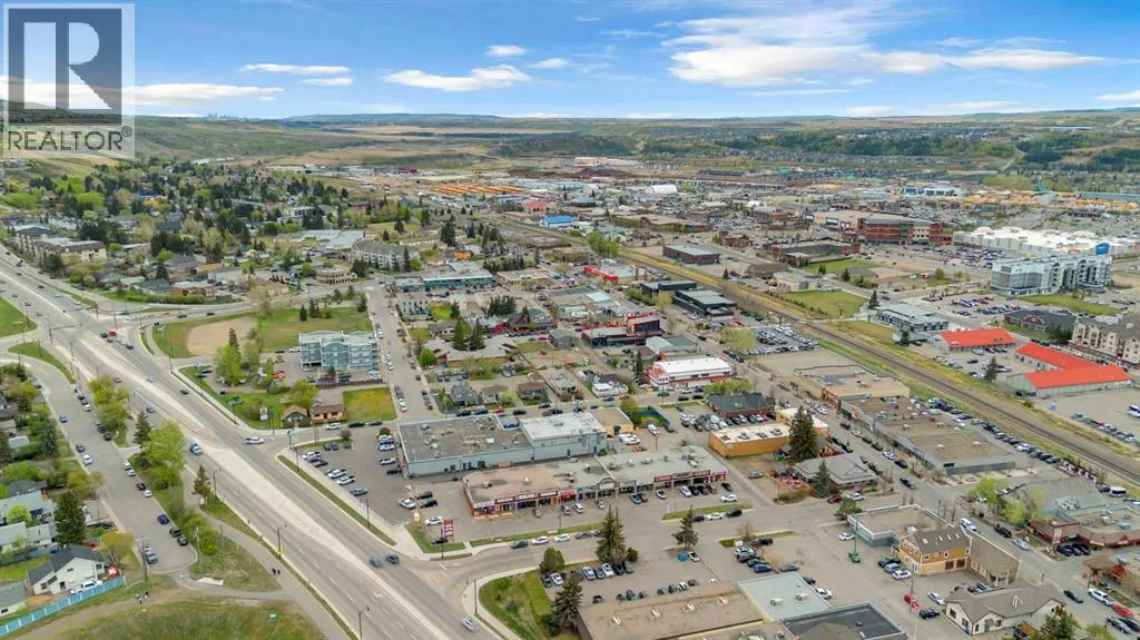 Retail for rent: 123 Any Street, Cochrane, Alberta T4C 1B8