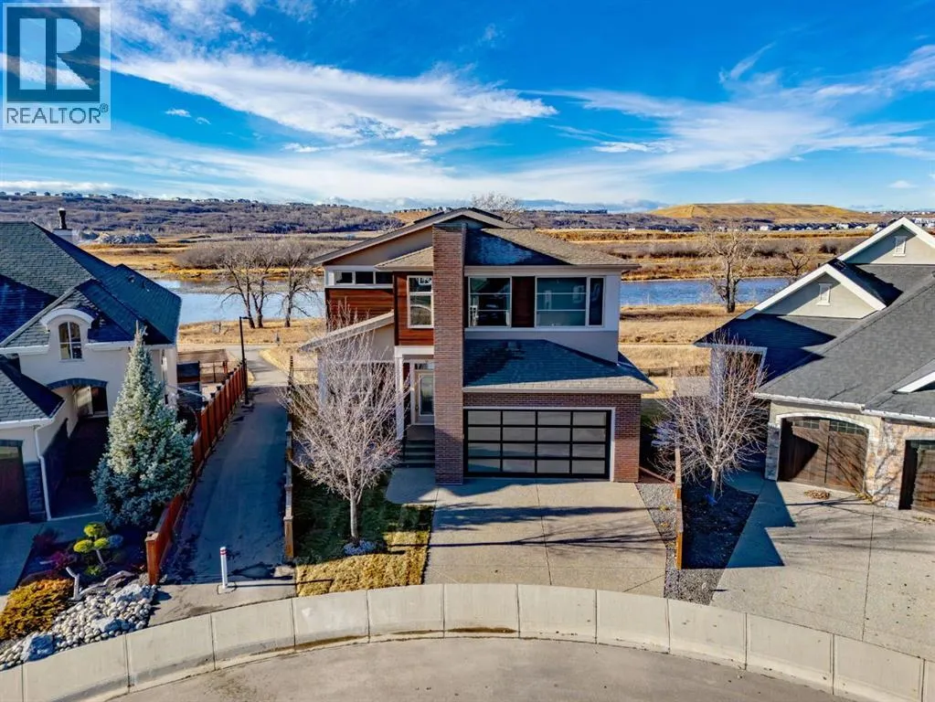 House for rent: 123 Cranbrook Circle Se, Calgary, Alberta T3M 2L9