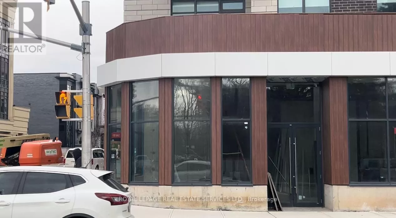 Retail for rent: 123 Maurice Drive, Oakville, Ontario L6K 1E2