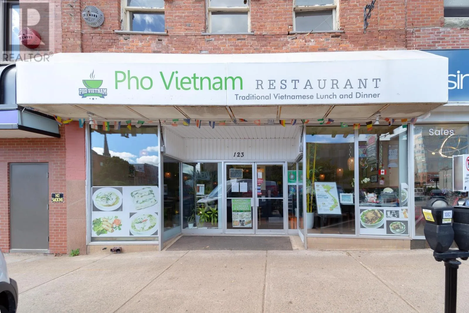 123 Queen Street, Charlottetown, Prince Edward Island C1A 4B3