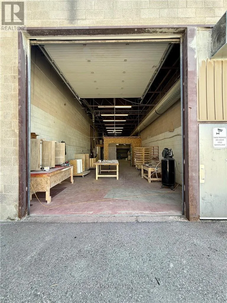 1,2,3 South - 94 Dunkirk Road, St. Catharines, Ontario L2P 3H4