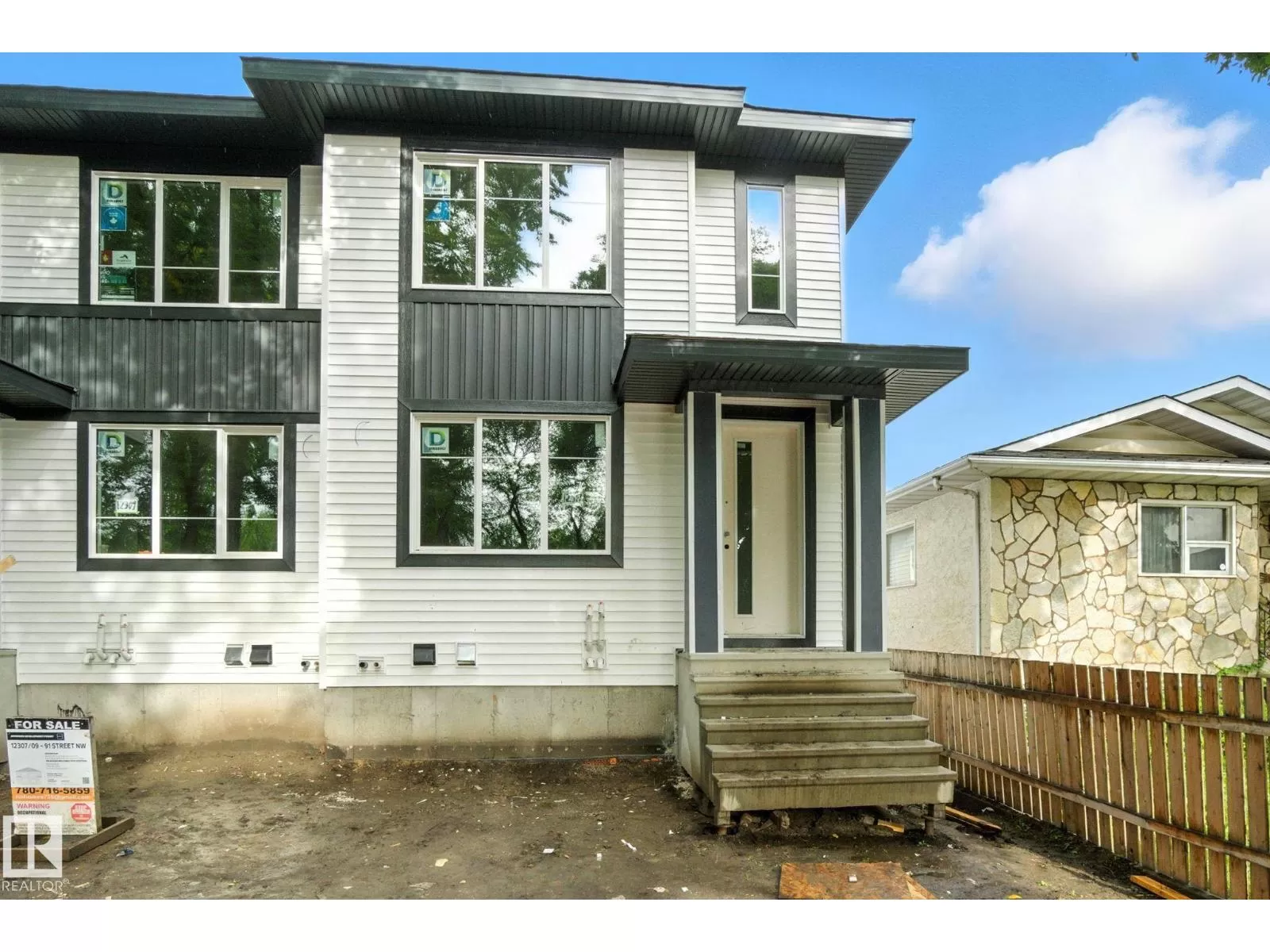 Duplex for rent: 12309 91 St Nw, Edmonton, Alberta T5B 4C6