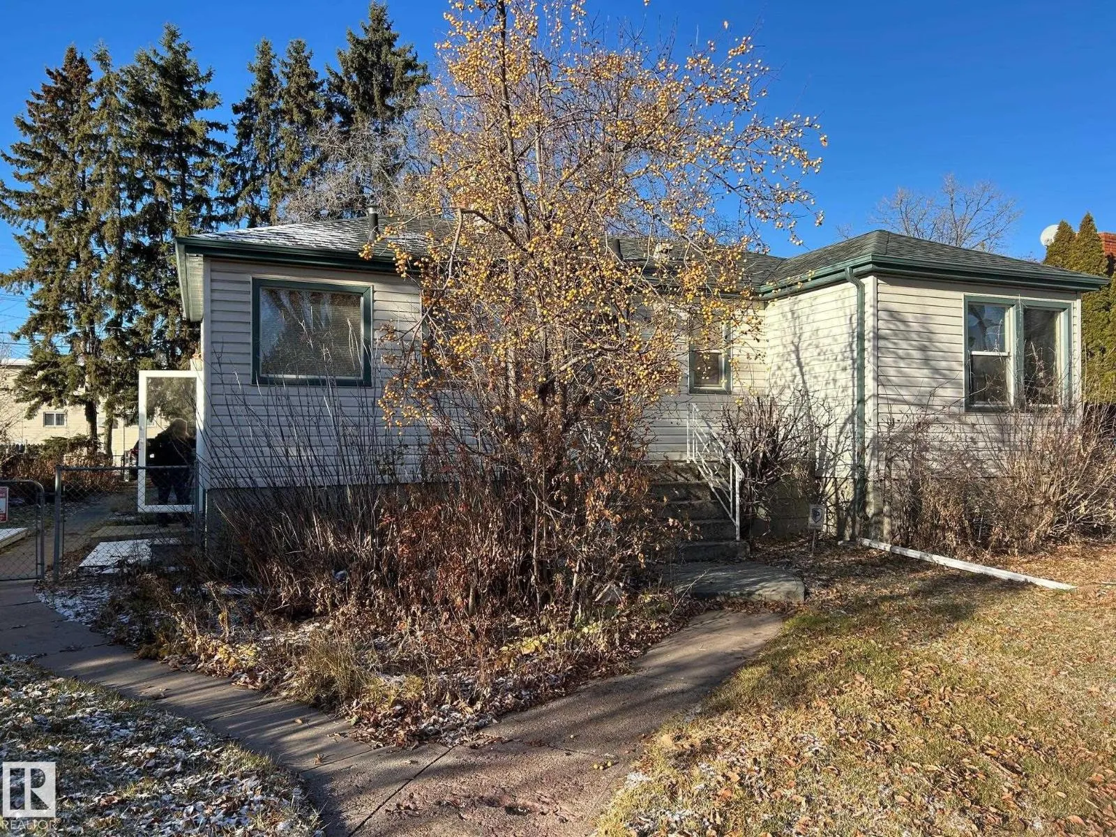 House for rent: 12310 81 St Nw Nw, Edmonton, Alberta T5B 2T5