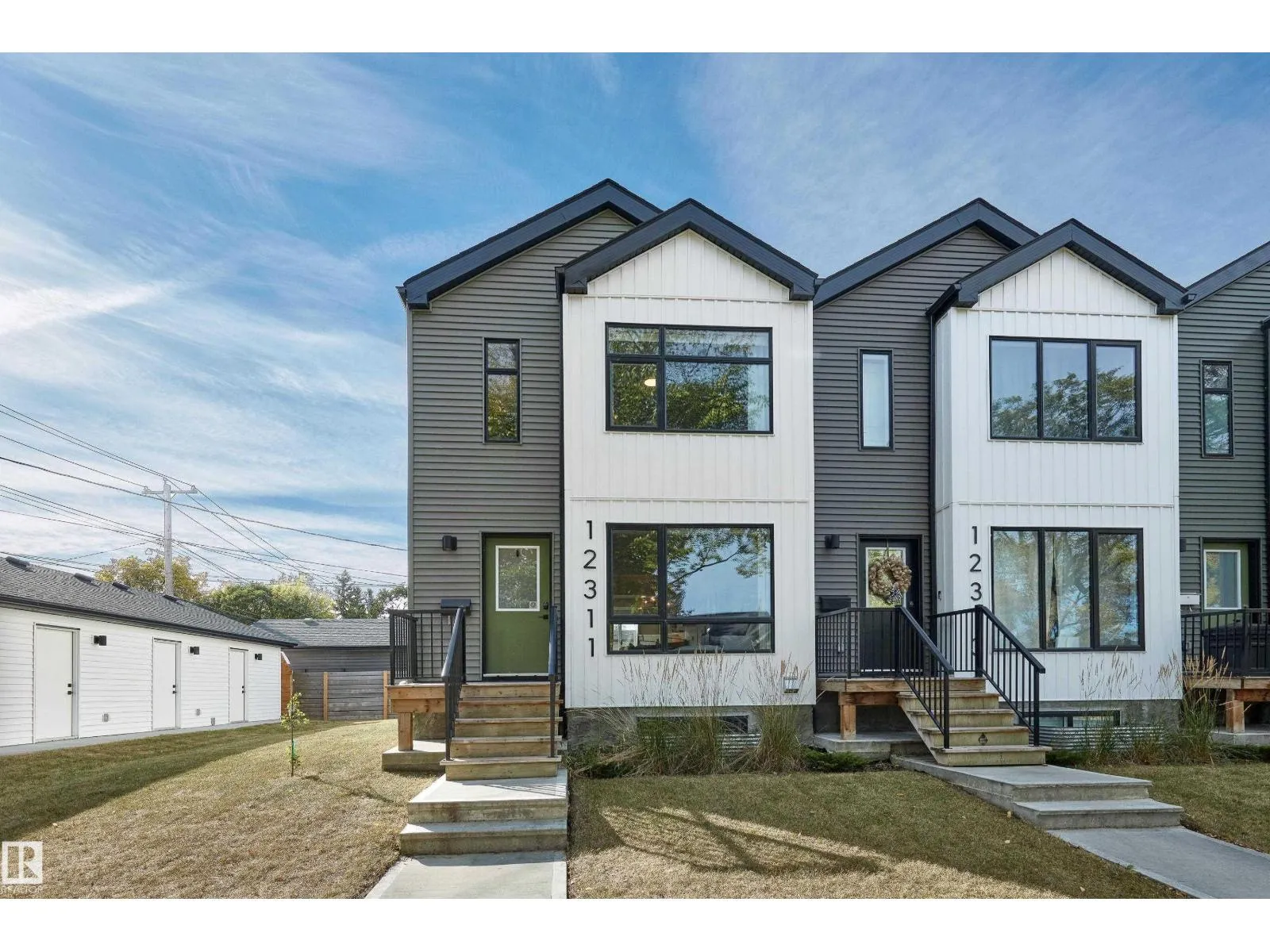 Row / Townhouse for rent: 12311 121 Av Nw, Edmonton, Alberta T5L 3A3