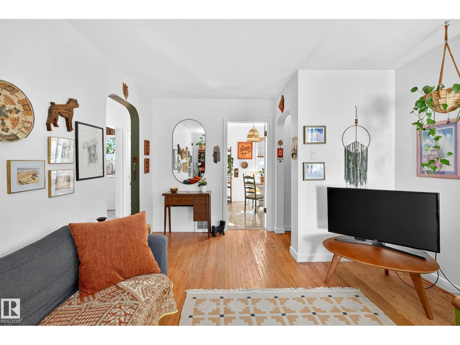 House for rent: 12315 103 St Nw, Edmonton, Alberta T5G 2K4