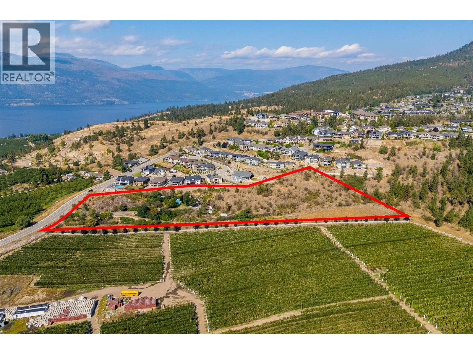 House for rent: 12349 Lake Hill Drive, Lake Country, British Columbia V4V 1G2