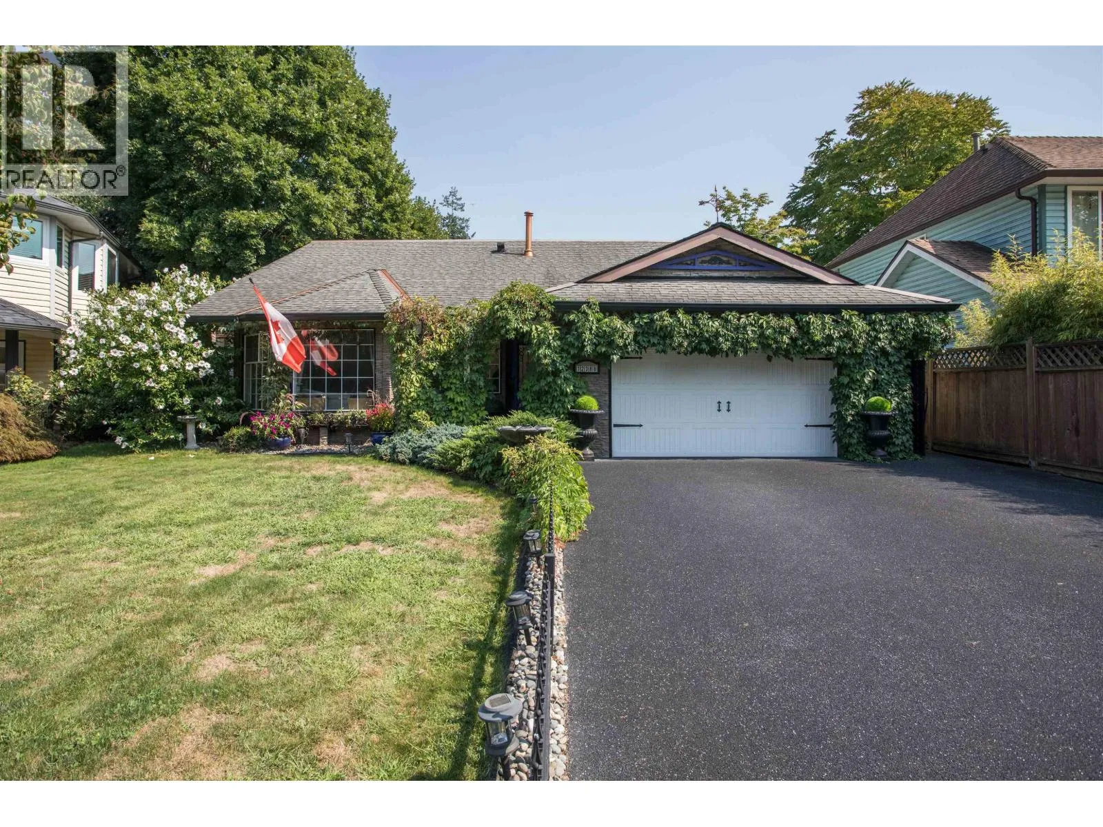 House for rent: 12388 Nikola Street, Pitt Meadows, British Columbia V3Y 2K8