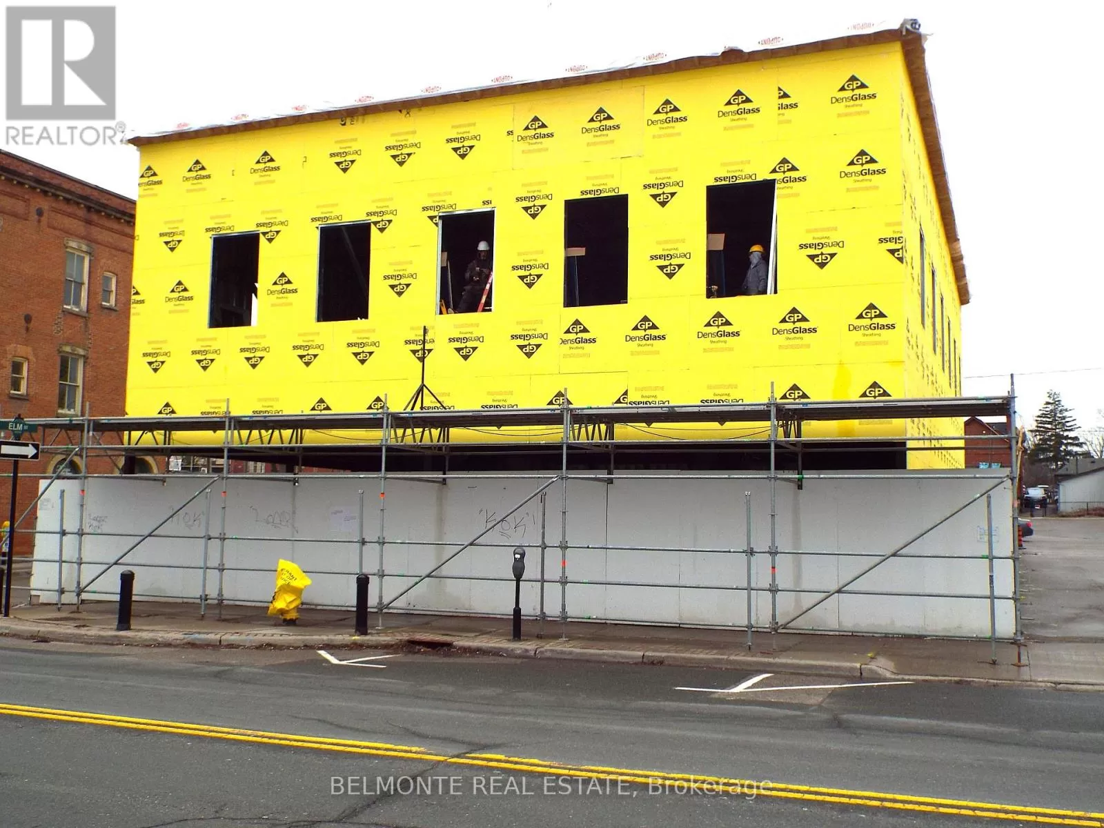 124 Brock Street N, Whitby, Ontario L1N 4H4