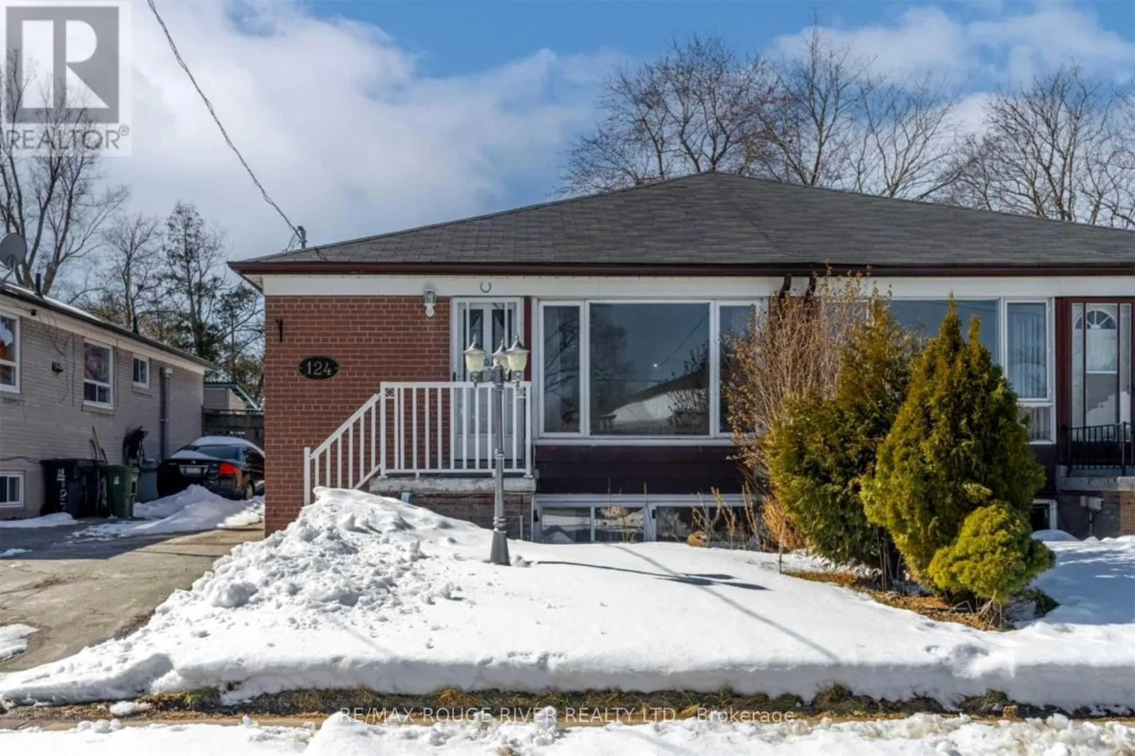 House for rent: 124 Overture Road, Toronto, Ontario M1E 2W4