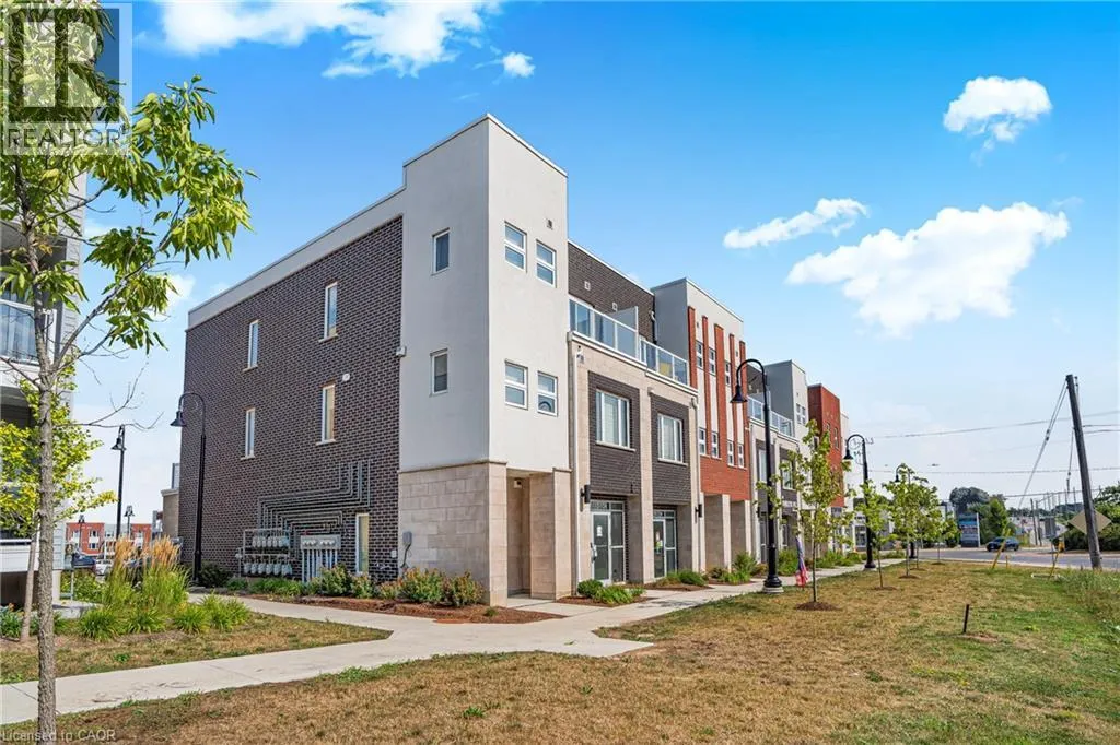 124 Seabrook Drive Unit# 109 ( Lower), Kitchener, Ontario N2R 0R7