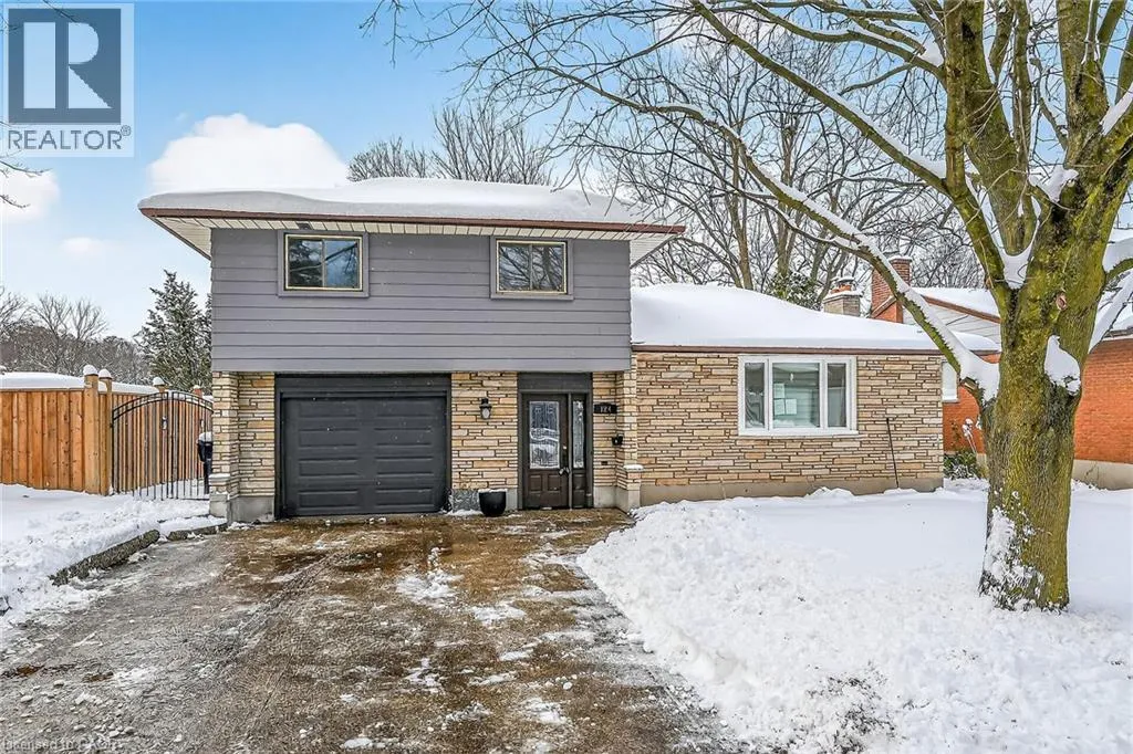 House for rent: 124 Southwood Drive, Cambridge, Ontario N1S 3S2