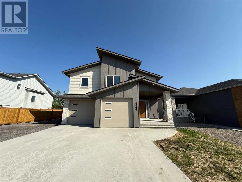 House for rent: 124 Trestle Place, Hinton, Alberta T7V 0B8