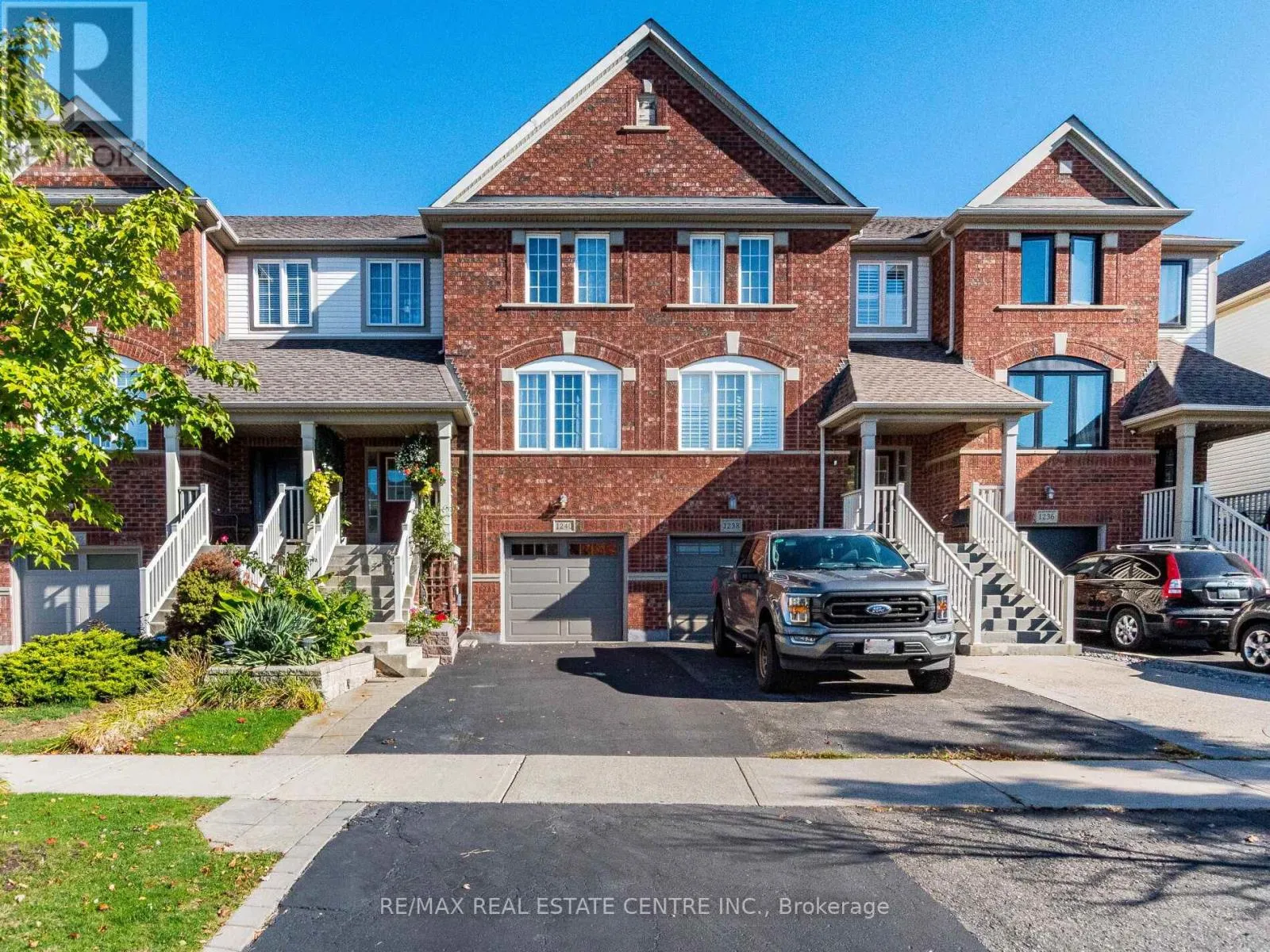 Row / Townhouse for rent: 1240 Chapman Crescent, Milton, Ontario L9T 6G3