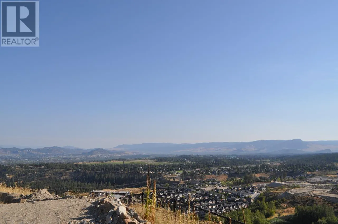 Other for rent: 1240 Heweston Avenue, Kelowna, British Columbia V1W 5H6