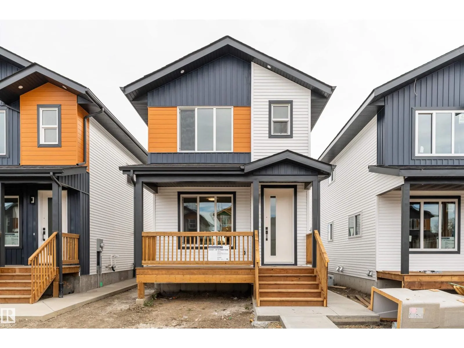 House for rent: 12431 47 St Nw, Edmonton, Alberta T5W 5E5