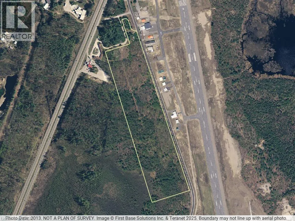 1246 Gravenhurst Parkway, Gravenhurst, Ontario P1P 1R1