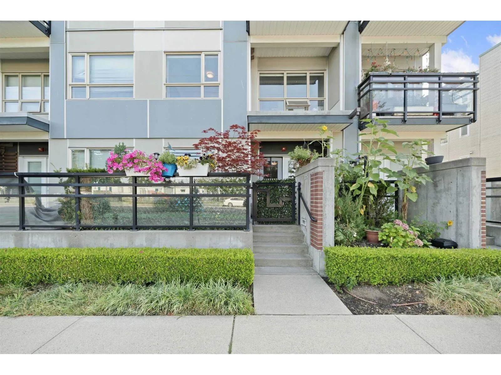 Row / Townhouse for rent: 125 13228 Old Yale Road, Surrey, British Columbia V3T 0K3