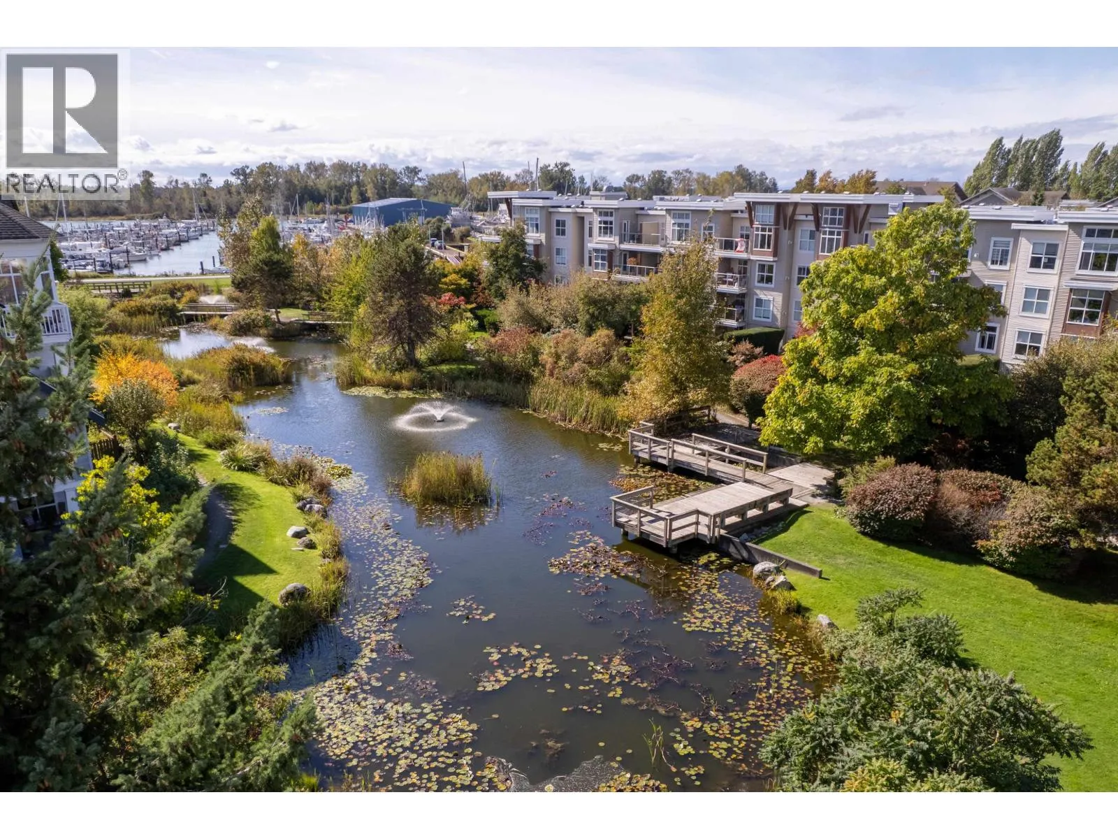 Apartment for rent: 125 5700 Andrews Road, Richmond, British Columbia V7E 6N7