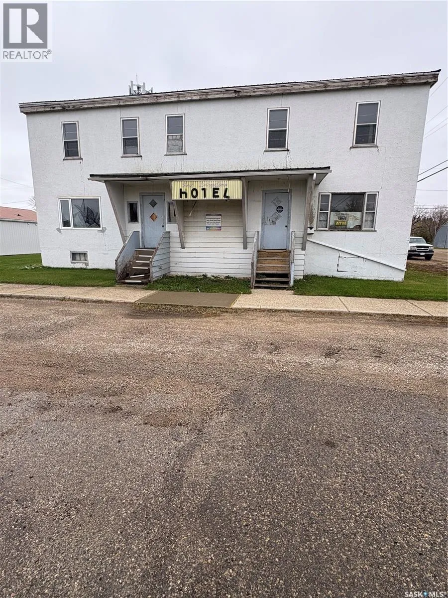 125 Main Street, Pelly, Saskatchewan S0A 2Z0