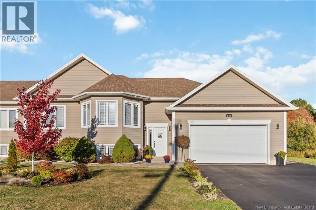 House for rent: 125 Oak Ridge Drive, Moncton, New Brunswick E1G 4Z1