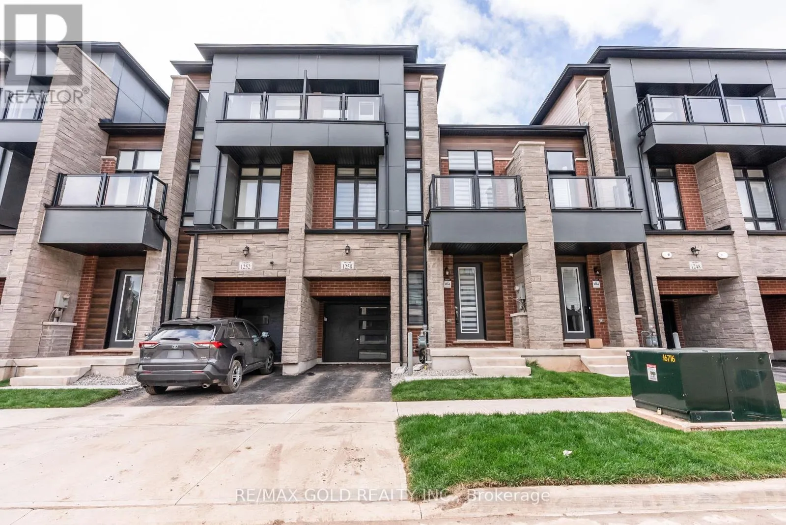Row / Townhouse for rent: 1250 Anthonia Trail, Oakville, Ontario L6H 7Y7