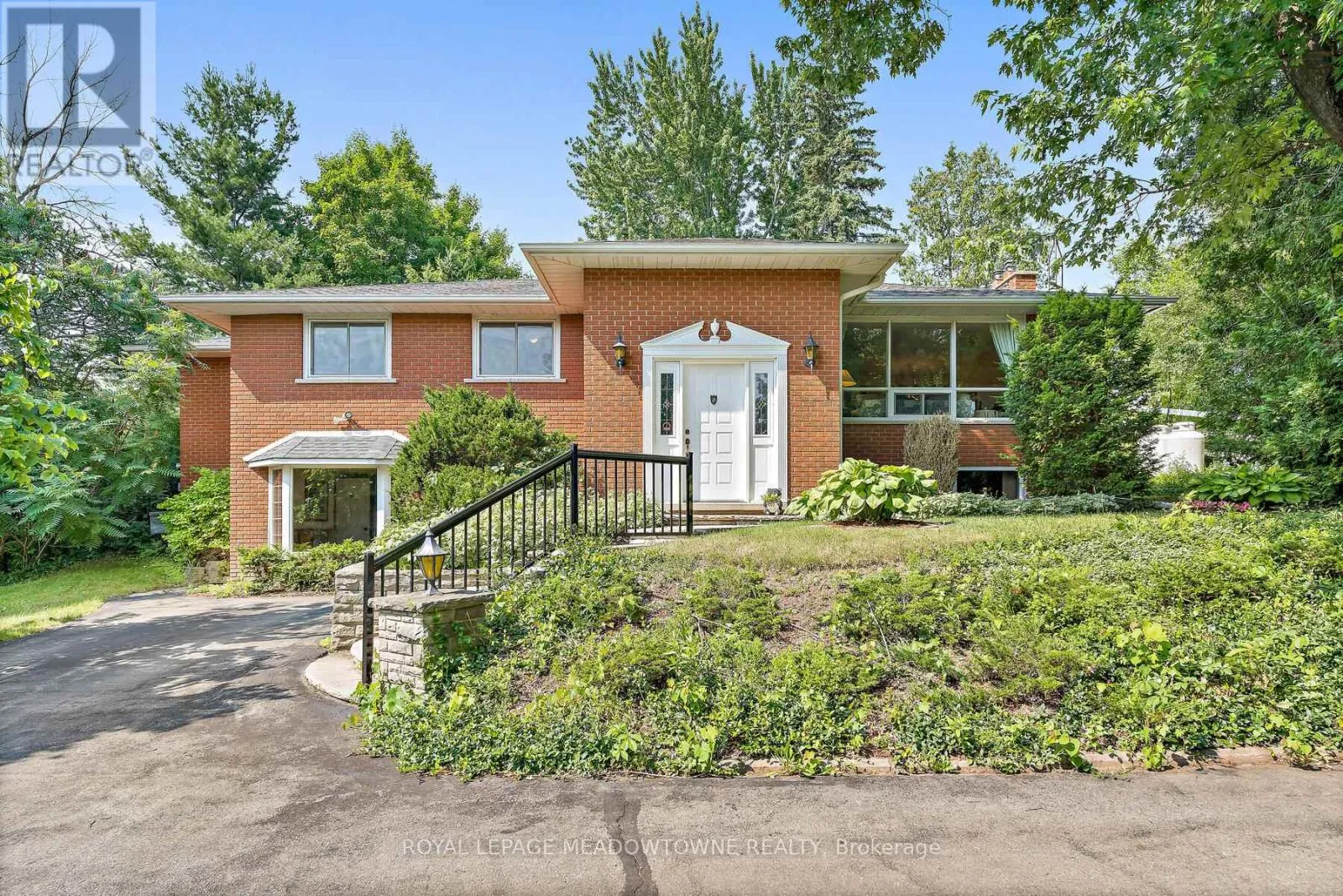 House for rent: 12506 Eighth Line, Halton Hills, Ontario L7G 4S4