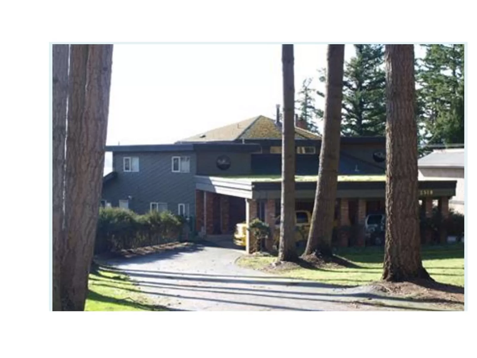 House for rent: 12518 53 Avenue, Surrey, British Columbia V3X 3B7