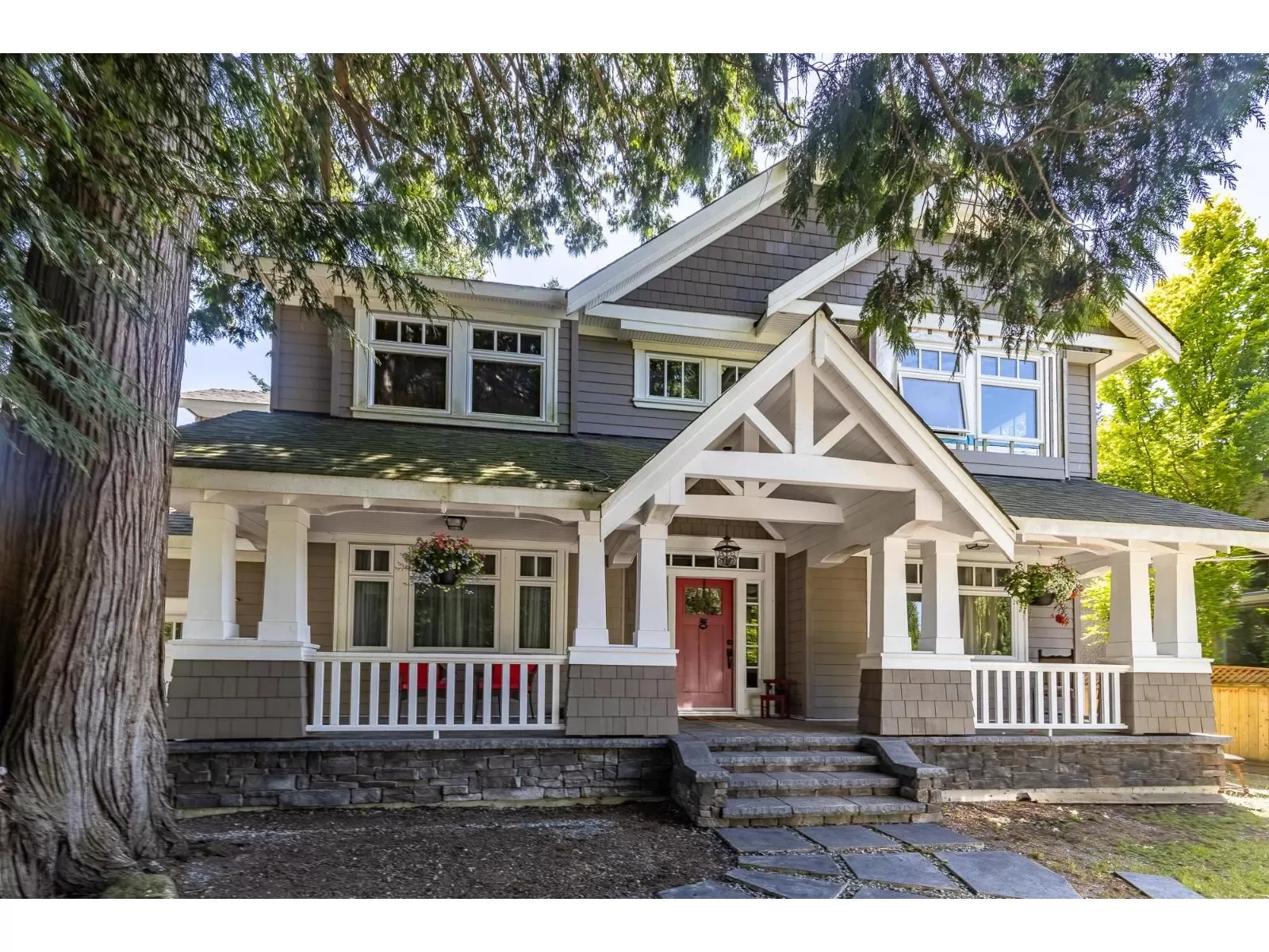 House for rent: 12522 26a Avenue, Surrey, British Columbia V4A 2M3