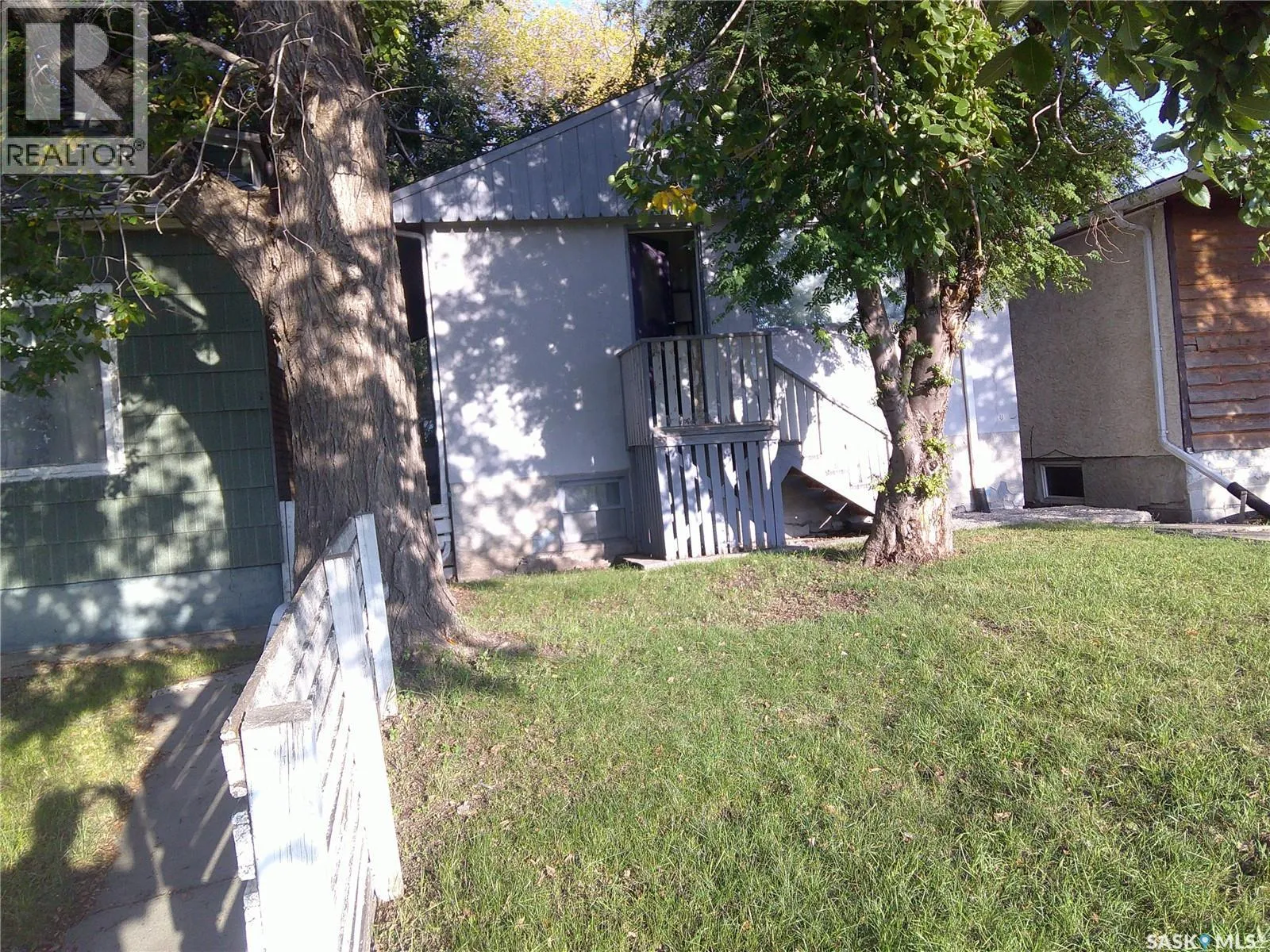 House for rent: 1253 Athol Street, Regina, Saskatchewan S4T 3C4