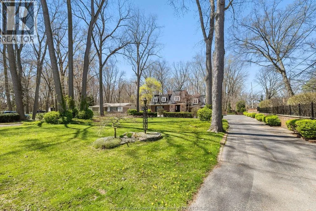 House for rent: 1255 Tanglewood Court, LaSalle, Ontario N9J 2K2