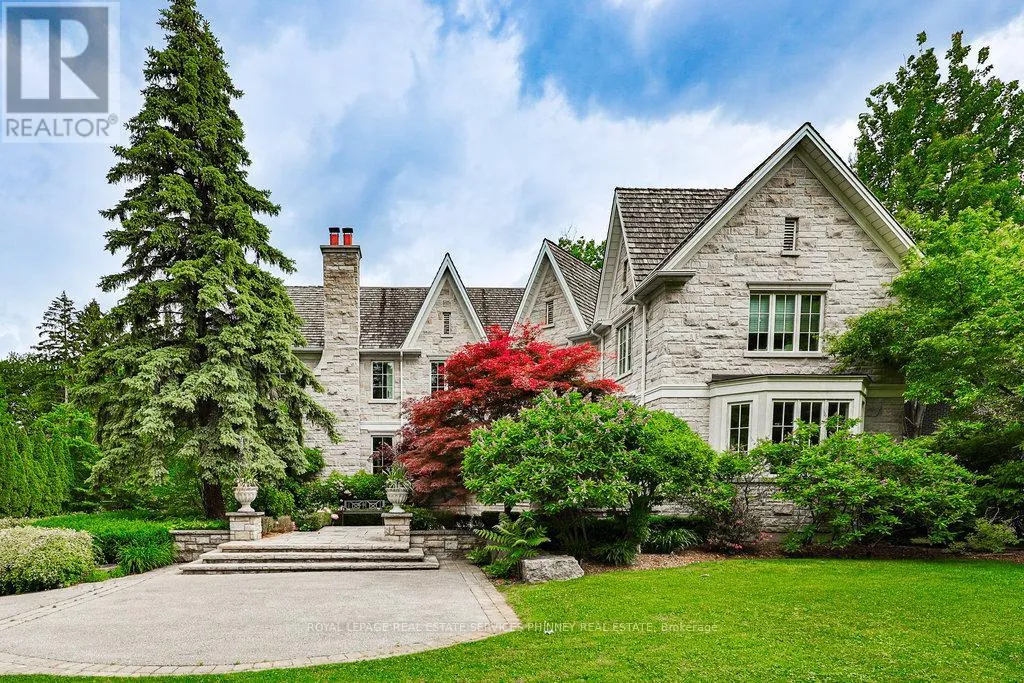 House for rent: 1257 Tecumseh Park Drive, Mississauga, Ontario L5H 2W5