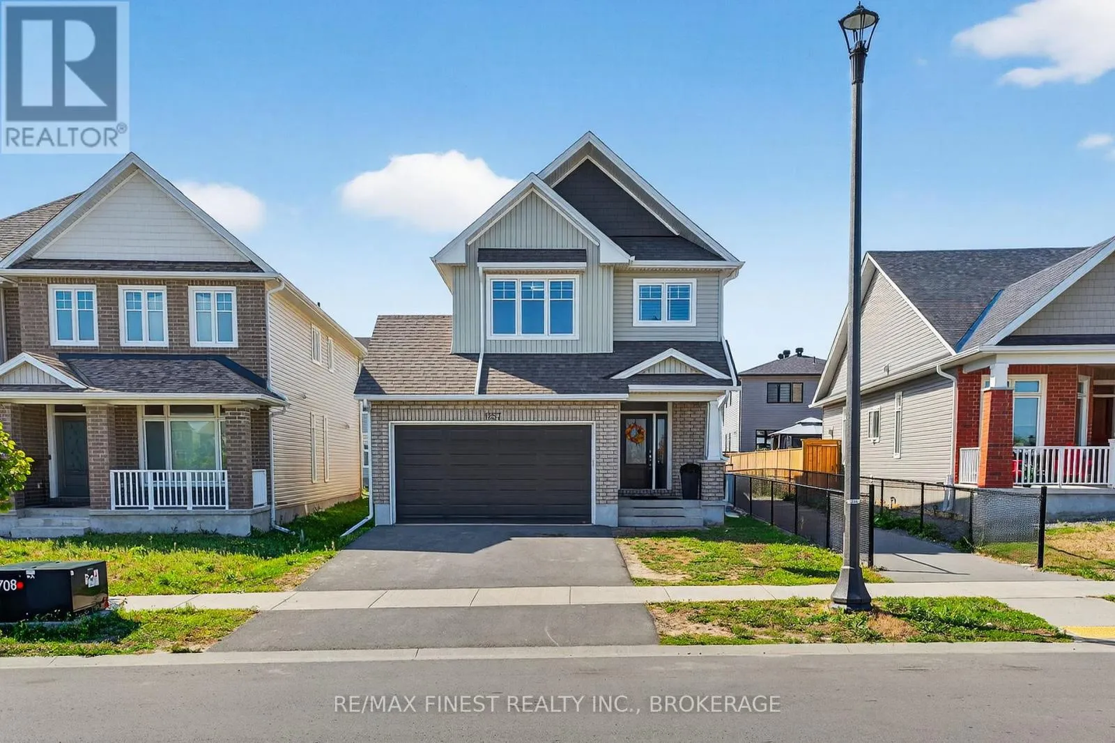 House for rent: 1257 Wheathill Street, Kingston, Ontario K7M 0H4