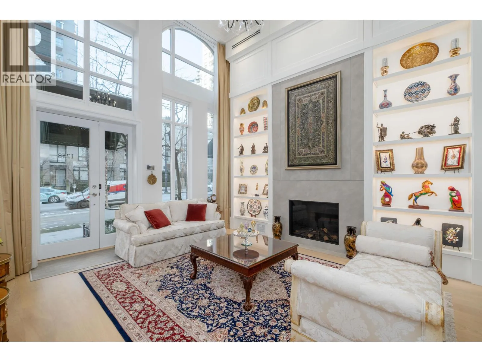 Apartment for rent: 1258 Richards Street, Vancouver, British Columbia V6B 1S2