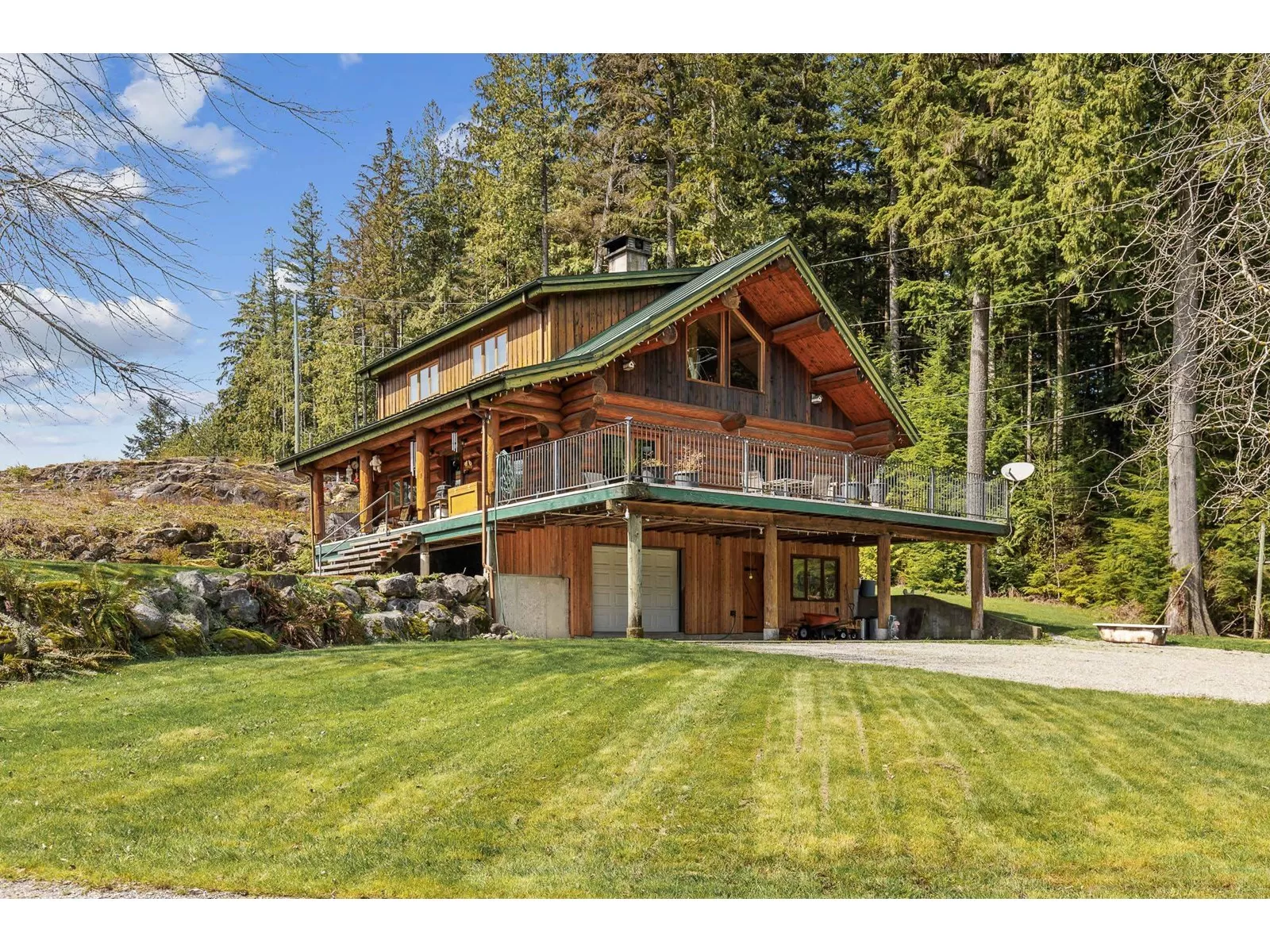 House for rent: 12585 Ainsworth Street, Mission, British Columbia V2V 5X4