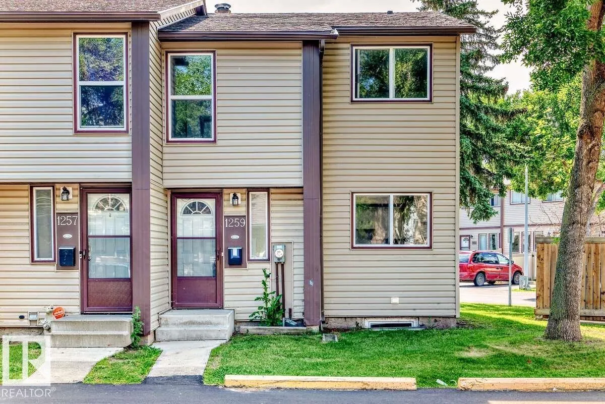 Row / Townhouse for rent: 1259 Hooke Rd Nw, Edmonton, Alberta T5A 4A4